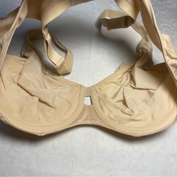 Wacoal Demi Nude Stretchy Bra Comfortable Nordstrom TShirt Underwire 40D EUC - Picture 5 of 7
